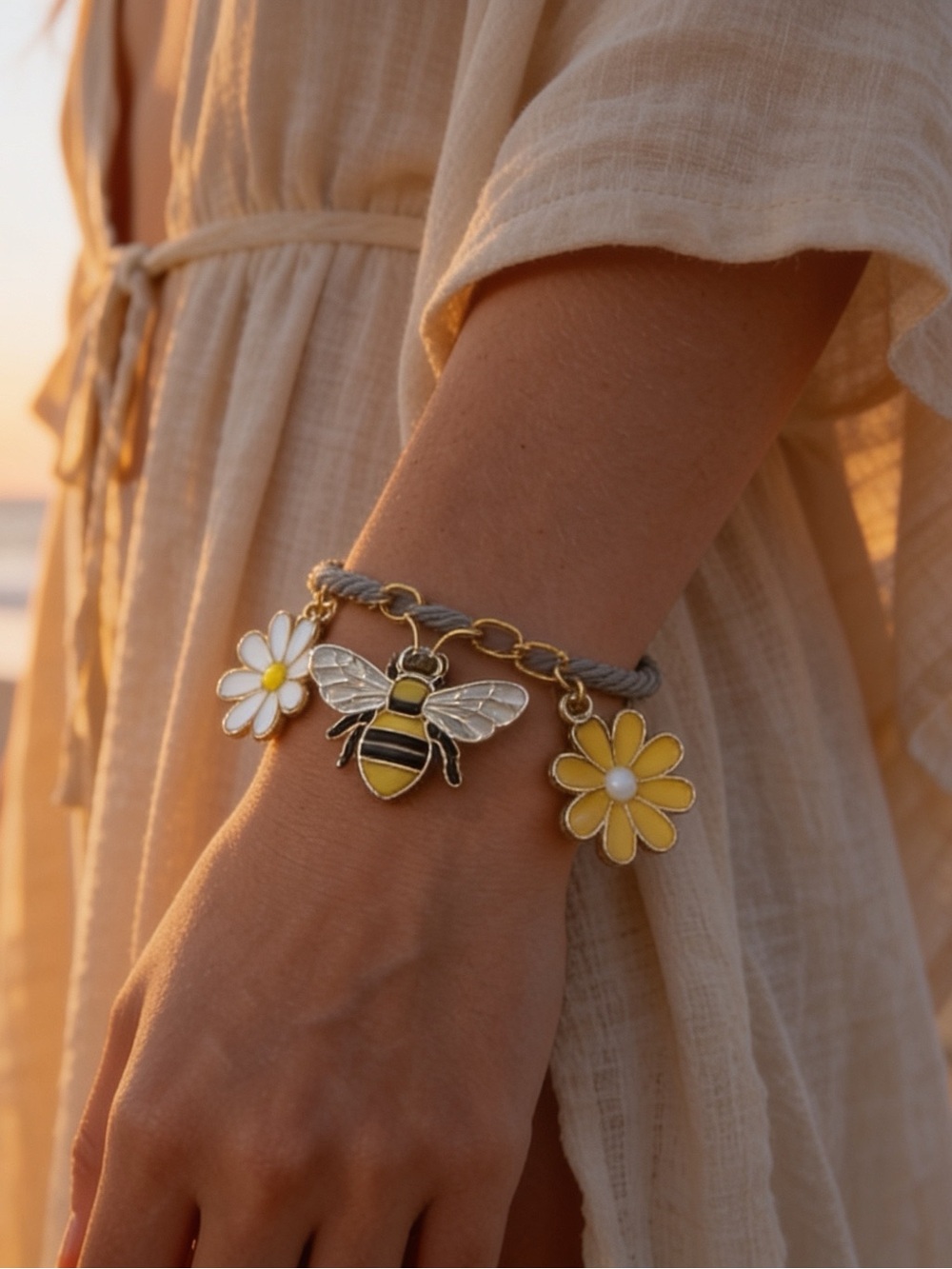 Daises and bumblebee 🐝 1 @ $6.00. (2 @ $10 charm bracelets
